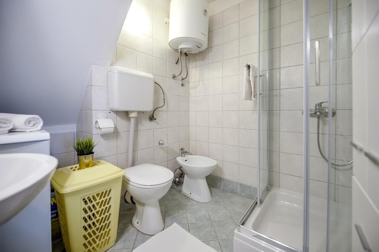 Apartment Marconi โรวีน ภายนอก รูปภาพ